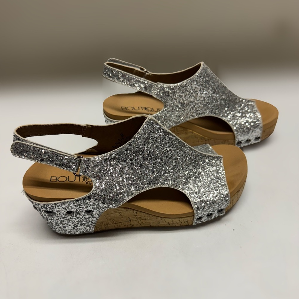 Carly’s by Corky’s in Silver Glitter